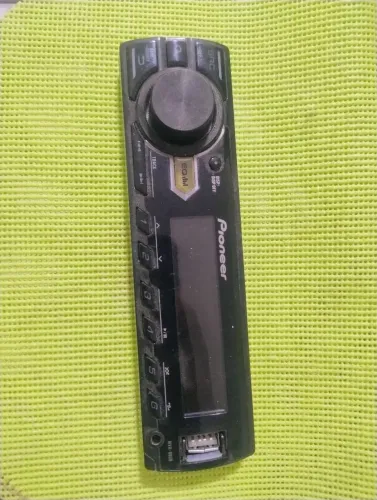 Vendo Som de carro Pioneer.
