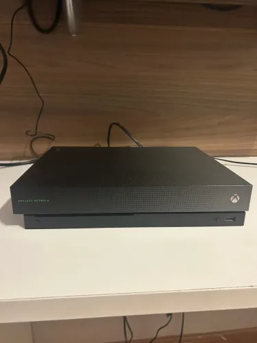 Xbox One X Project Scorpio 1TB Edição Especial - Raro
