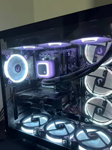 Ryzen 7 5800X3D + 32gb 2x16gb 3600mhz CL16 + B550M Aorus Elite Kit AM4