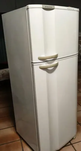 Geladeira novíssima funcionando perfeitamente