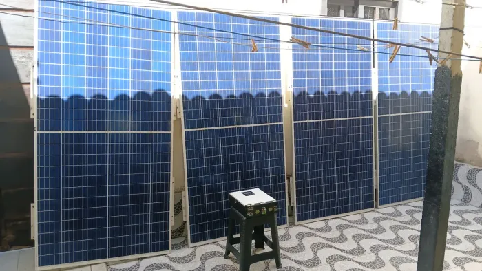 GERADORES SOLARES 340W E INVERSO HÍBRIDO OFF GRID