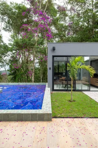 Casa em Condomínio Mobiliada para Venda em Domingos Martins, Soído, 4 dormitórios, 4 suíte
