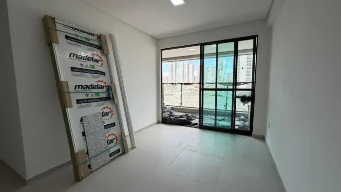 Apartamento á venda tem 108 metros quadrados com 4 quartos em Madalena - Recife - PE