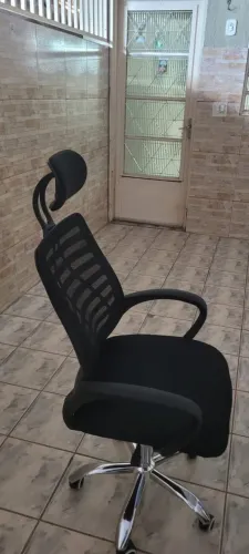 Vendo cadeira ergônomica nova!