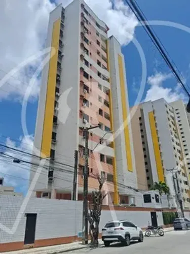 Apartamento no 2º andar, com 116m², 04 Quartos, sendo 03 suíte e 01 reversível, banheiro s