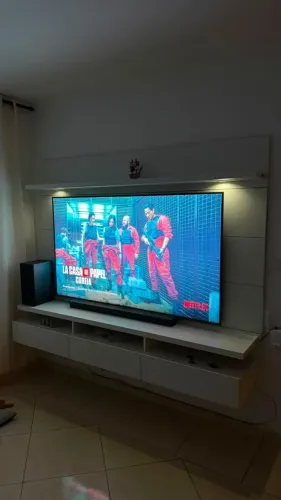 Painel de TV MDF até 85 polegadas Branco 1.72m Altura e 2.15m Comprimento Taguatinga Norte