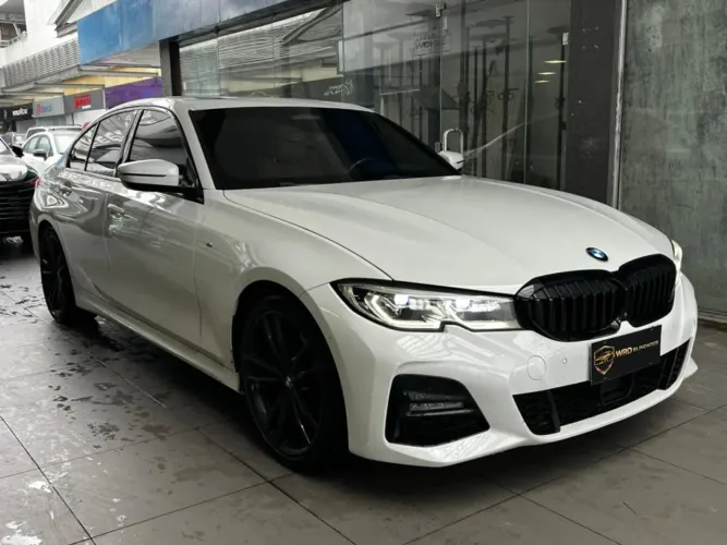 BMW 330E M Sport 2.0 Turbo Híbrido AU 2022