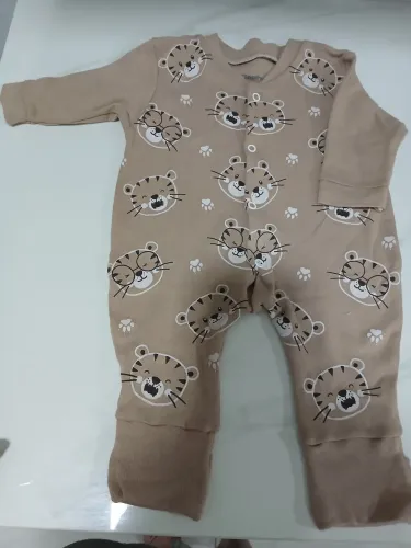 macacão infantil menino - tamanho M (nunca usado).