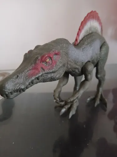Spinossaurus Jurassic Word