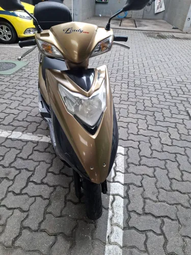 Moto burguimam