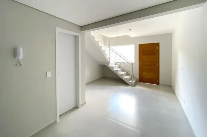 Casa à Venda - Boa Vista, 3 Quartos, 83 m2