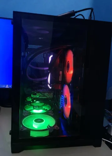 PC GAMER 