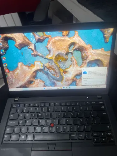 THINKPAD I7 11th