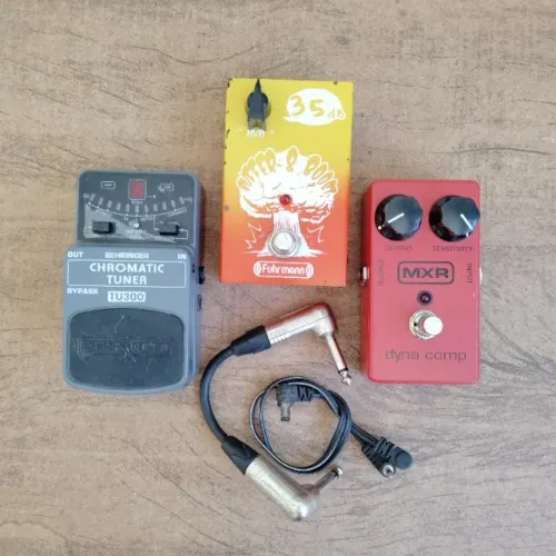 Kit Guitarra Profissional: Compressor MXR Dyna Comp + Buffer/Boost Fuhrmann + Afinador 