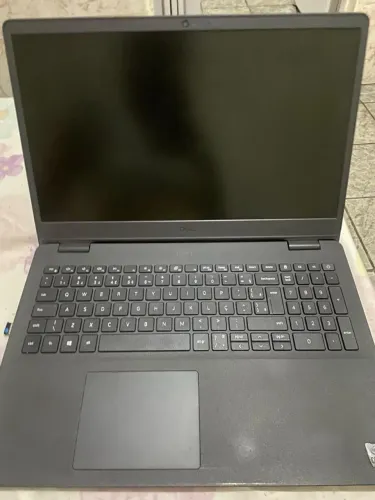 Notebook Dell Inspiron I3