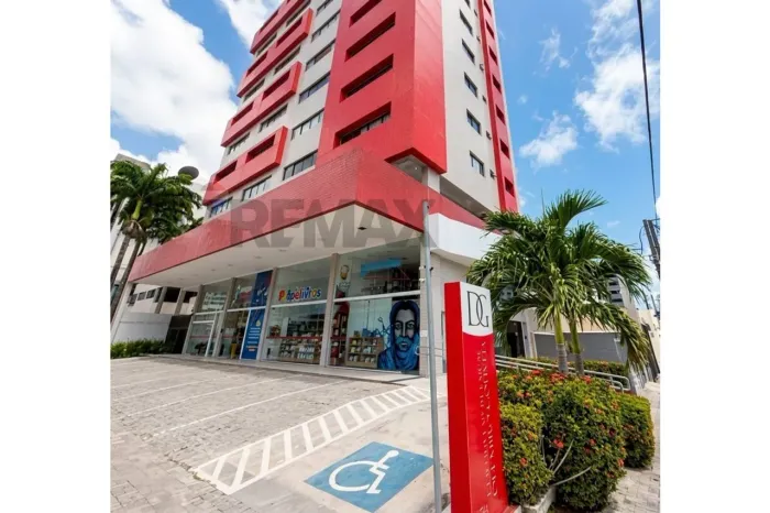 Sala comercial disponível para locação, no Centro de Maceió.