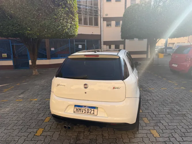 Fiat Punto T-jet 1.4 16V Turbo 5P 2012