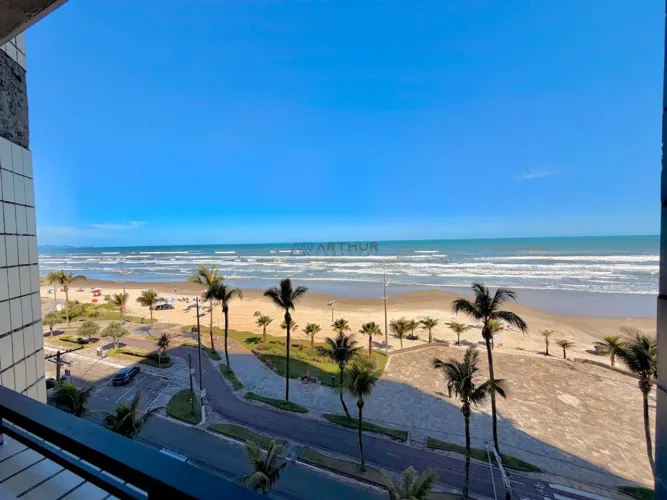 Apartamento à venda em Praia Grande com 3 dorms sendo frente mar e vista mar