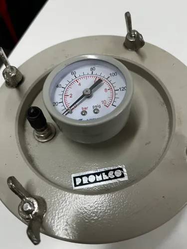 Panela de pressão ortodôntica nova