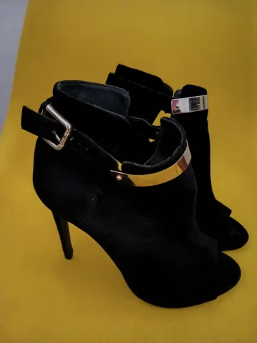 Bota Animale