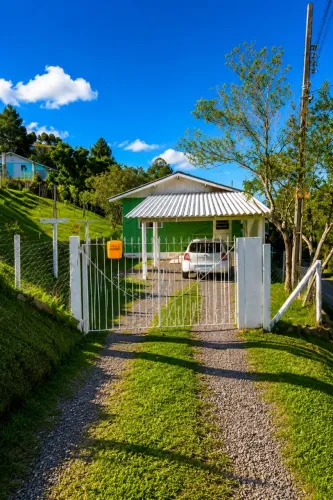 Excelente casa no bairro Santa Clara