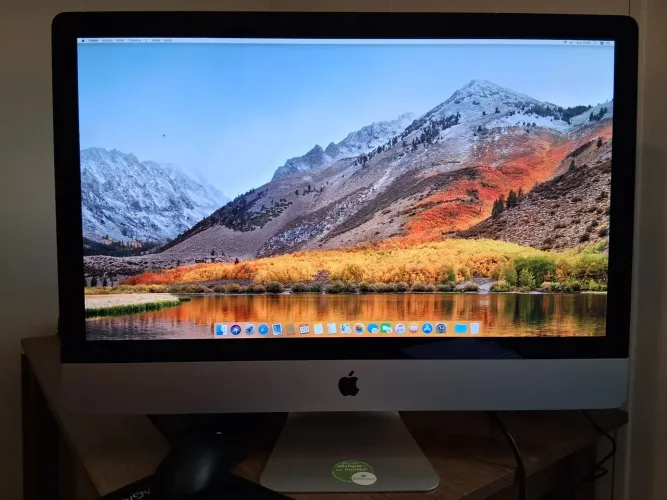 iMac 11 27 Polegadas