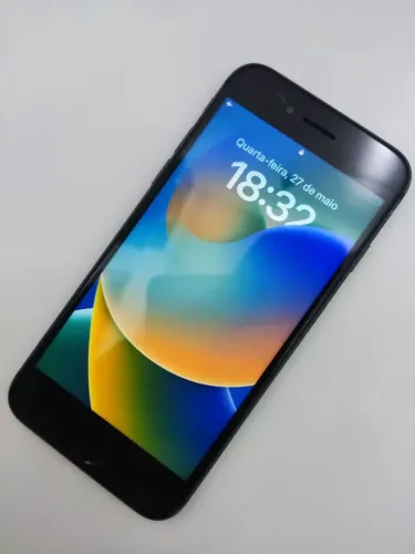 Celular iPhone 8 plus 128gb impecável