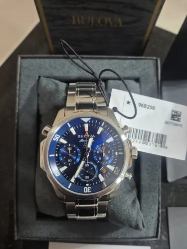 Relógio Bulova Marine Star 96B256