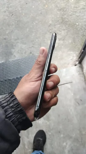 Vendo troco iPhone 11 Pro Max 64go