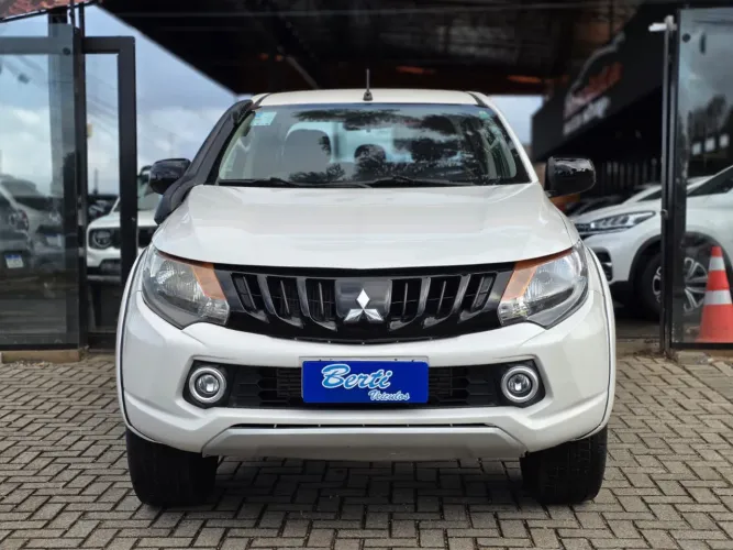 Mitsubishi L200 Triton Sport GLS 2.4 CD Diesel Aut. 2020