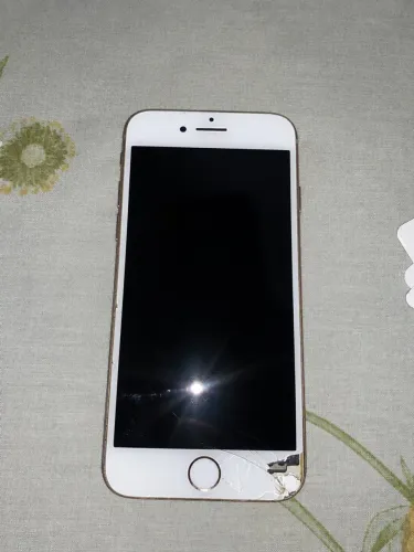 I Phone 8 - 128 GB Rose Gold