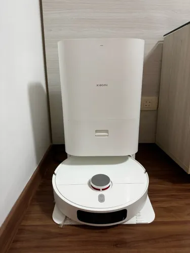 Xiaomi Robot Vacuum X10+ S-Cross AI, aspira e passa pano, perfeito estado.
