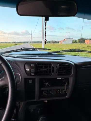 Chevrolet S10 Pick-up Exec. 2.8 4X4 CD TB Int.dies 2009