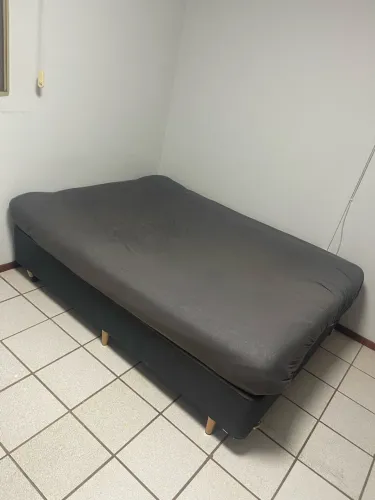 Vendo cama de casal