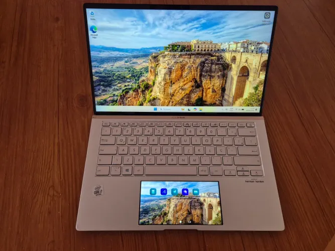 Asus ZenBook 14 UX434