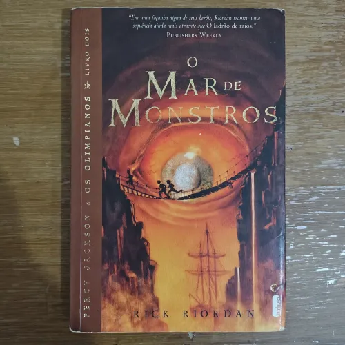 Percy Jackson e o Mar de Monstros - Rick Riordan<br>