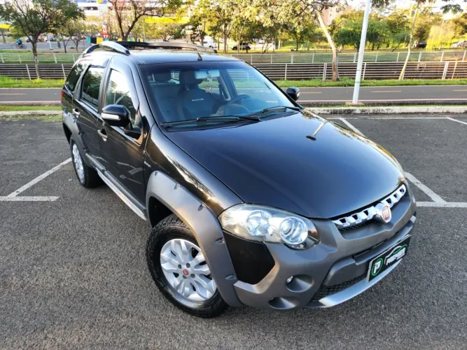 Fiat Palio Weekend Adventure 1.8 8V 103cv 4P 2013
