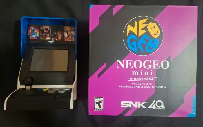 NeoGeo Mini SNK 40 Jogos - Neo Geo