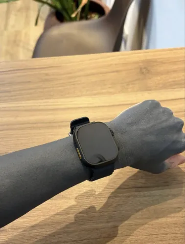 Apple Watch Ultra 3Th Preto 49mm, Seminovo em ótimo estado, com procedência e garantia