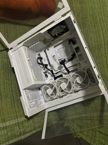 Gabinete voyager one, full Tower Branco 