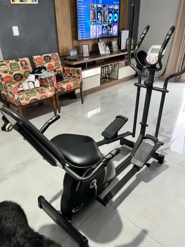 Bicicleta ergométrica horizontal com elíptico 