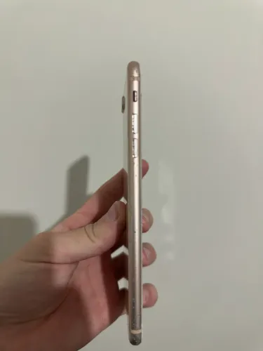 iPhone 8 Plus ( detalhe )