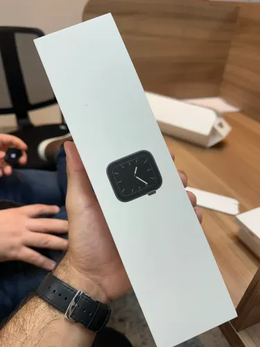Apple Watch S5