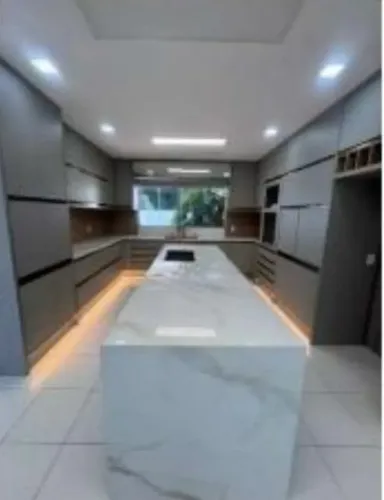 Alugo/Vendo Espetacular Mansão Duplex no Jardim Europa IV, 800m2. 5 suites, Piscina. Terre