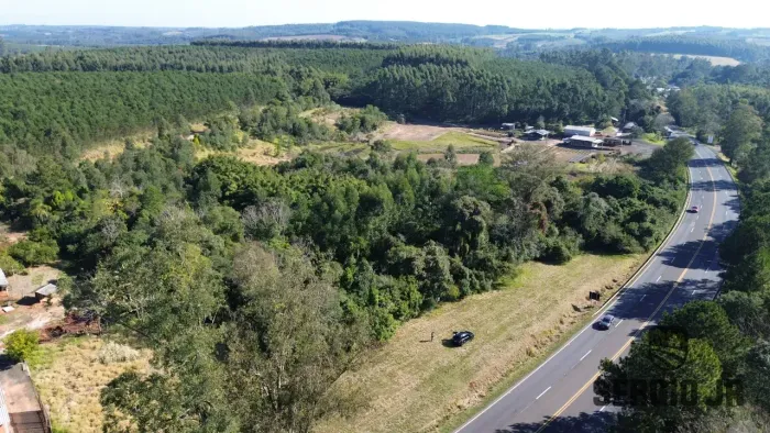 Área de terra com 2,5ha e frente para BR386 em Triunfo