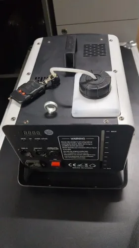 MÁQUINA DE FUMAÇA SHOW TECH ST MFH 12220