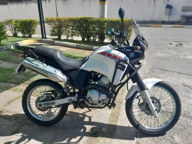 Teneré 250 - 2014 - 110km - Em Ótimas Condições - Apenas Venda.