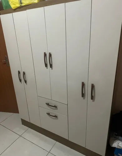 Guarda-roupa