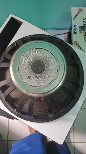 Grave de 18 Alpha