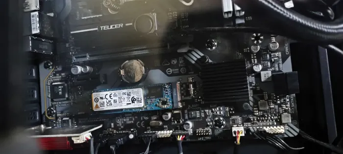 SSD nvme 2tb Hp kioxia kbg60 gen 4.0 x4 !!!PARA SAIR RÁPIDO!!!
